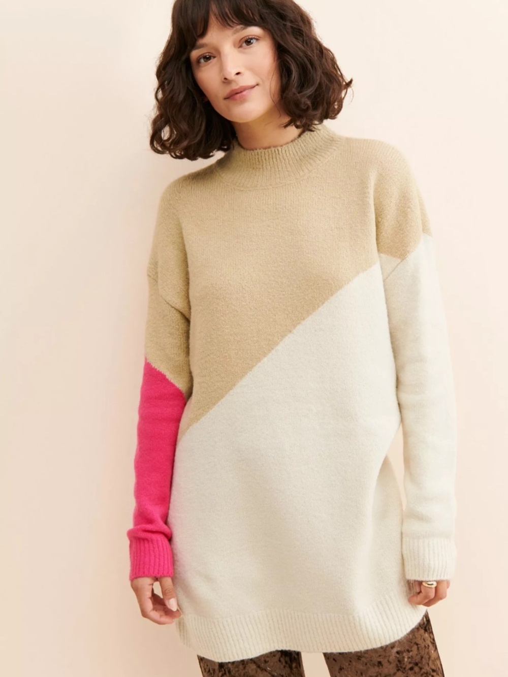RD Style- Regan Colorblock Sweater- Medium